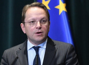 Եվրոպական հանձնաժողովի  հանձնակատար Օլիվեր Վարհեին կայցելի Վրաստան, Ադրբեջան և Հայաստան