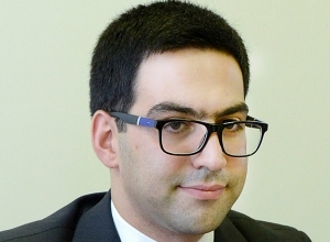 Ռուստամ Բադասանը պարզաբանել է Պարեկային ծառայության հետ կապված որոշ հարցեր