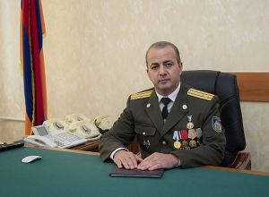Президент присвоил звание генерал-майора директору СНБ