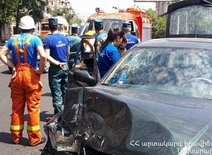 Երևանի Սեբաստիայի փողոցում ավտոմեքենաներ են բախվել