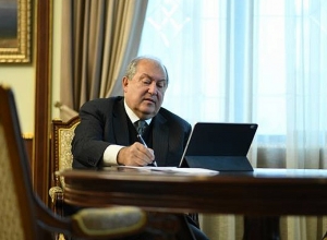 Армен Саркисян подписал указ о назначении Тиграна Саакяна председателем Апелляционного уголовного суда