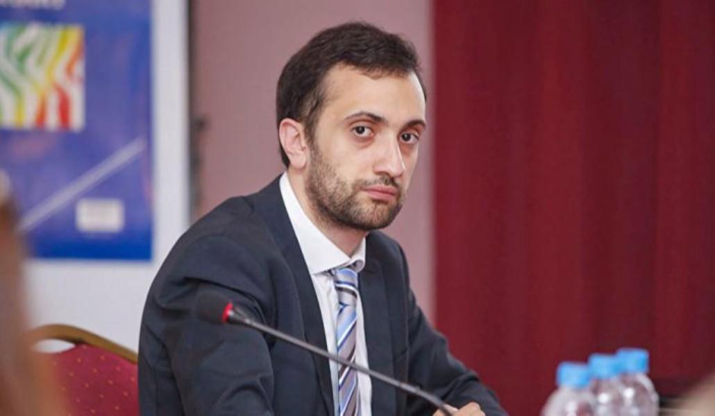 36d6500d5935a67ffa7565a00d7fbfe0_M