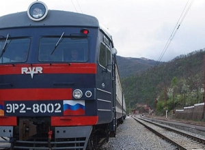 Ավտոմեքենան բախվել է գնացքին, վարորդը՝ դիմել փախուստի