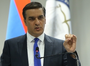 У нас есть чиновники, которые своими заявлениями делают подарки Азербайджану