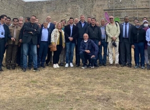 «Դուք ընդունում եք Ալիևի նման բռնապետի հրավերը»․ Հայ դատի հանձնախումբը՝ Ադրբեջանում Նիդեռլանդների դեսպանին