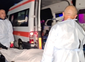 Երևանում պատշգամբը պոկվել է, 2 մարդ ցած է ընկել․ Shamshyan.com