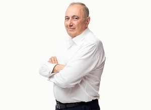 Президент принял группу врачей, протестующих против ареста профессора Армена Чарчяна