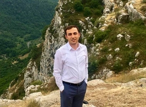 «Алиев говорит, что конфликт урегулирован и угрожает новой войной»: омбудсмен Арцаха
