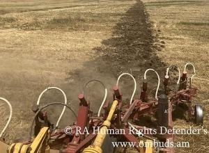 Ադրբեջանական զինծառայողները զենքով սպառնացել են Տեղ գյուղի բնակչին, քաշքշել․ ՄԻՊ-ը մանրամասներ է հայտնում