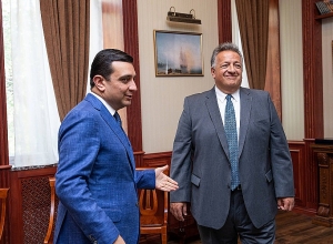 Նուբար Աֆեյանը՝ ԵՊԲՀ պատվավոր դոկտոր