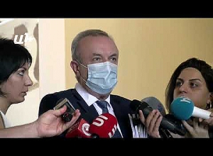 Թատրոնները չեն կրճատվում, միավորումներ կան, որ փրկություն են․ Վահրամ Դումանյան