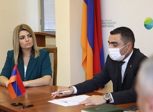 Ռոմանոս Պետրոսյանը ՇՄՆ աշխատակազմին է ներկայացրել նախարարի նորանշանակ տեղակալին