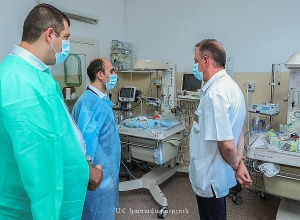 «Ոչինչ չենք խնայելու արդյունավետ առողջապահության համակարգ ունենալու համար». Արտակ Բեգլարյան