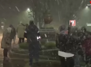 Беспрецедентный снегопад в 13 городах Бразилии