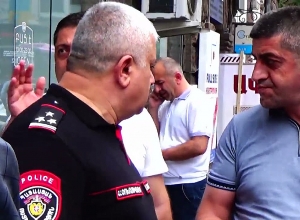 Арестованы люди в масках, с гранатой