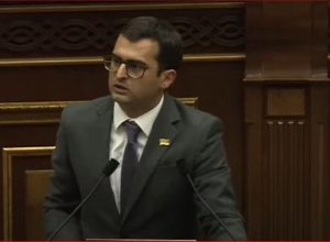 Может вы хотите подписать такое, из-за чего получите в десять раз больше ругательств? Аршакян