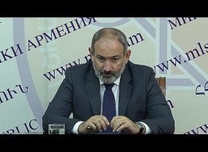 Վարչապետը Աշխատանքի և սոցիալական հարցերի նախարարության աշխատակազմին է ներկայացրել Նարեկ Մկրտչյանին