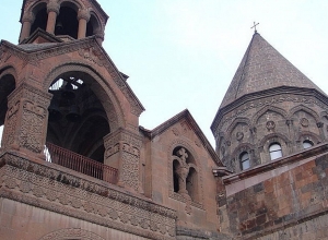 Նոր նշանակումներ Մայր Աթոռում