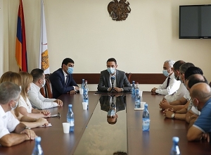 Քաղաքապետ Հայկ Մարությանը ներկայացրել է Նոր Նորք վարչական շրջանի նոր ղեկավարին