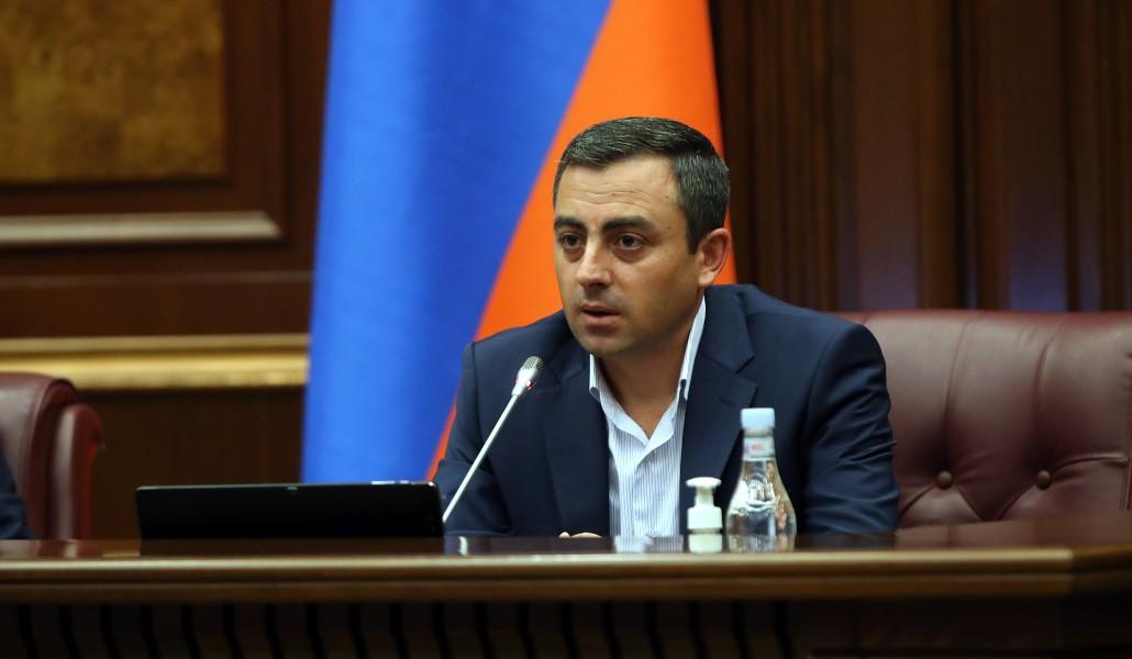 Իշխան Սաղաթելյան