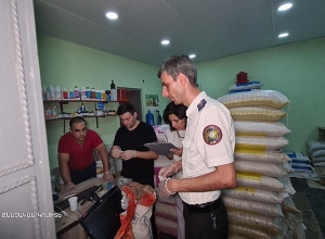 Էջմիածնում կատարված ավազակության գործով հետախուզում է հայտարարվել