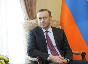 Секретарь СБ РА коснулся проблем открытия коммуникаций между Арменией и Азербайджаном