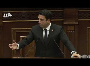 Это не по-мужски, не говори, что украли, вы таким образом и сдали Арцах: Ален Симонян - оппозиции