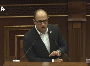 Сержу Саркисяну не нужен адвокат: Мамиджанян - Алену Симоняну