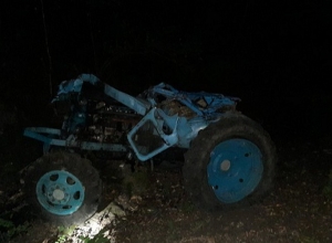 Տրակտորն ընկել է ձորակը․ վարորդն ու իր 17-ամյա որդին մահացել են