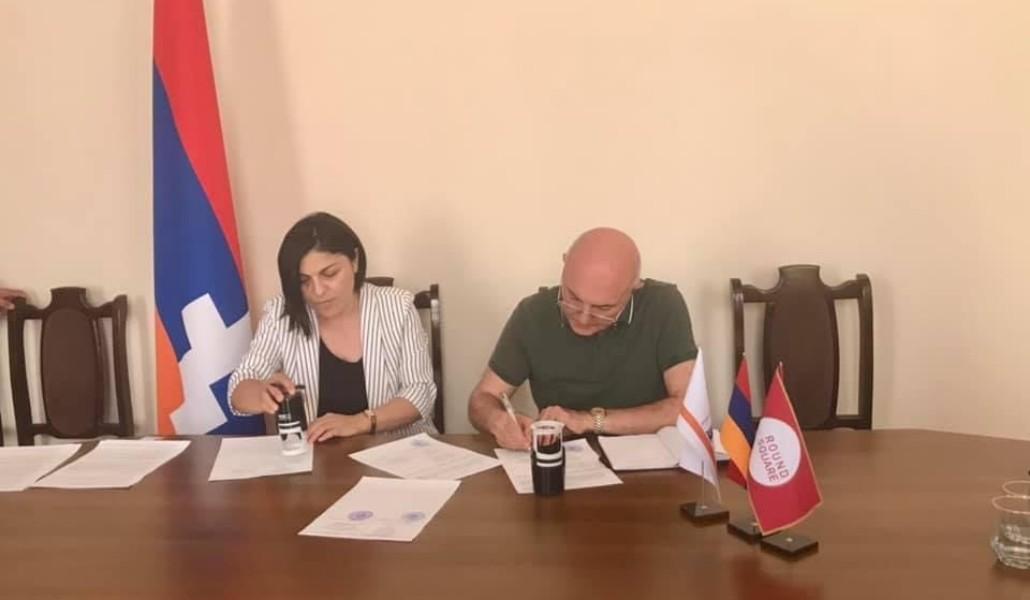 236231968_842784663029949_6085429421438300192_n