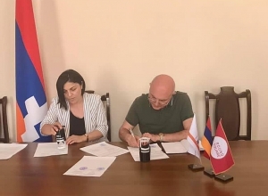 Արցախցի երեխաները ուսումը կշարունակեն Շիրակացու անվան ճեմարանում. ԿԳՄՍ նախարարը հուշագիր է ստորագրել