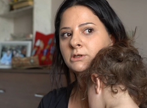 «Այս տունը մեր ողբերգության մեջ միակ լույսն էր». ամերիկահայերի օգնությամբ 15 զոհվածի ընտանիք տուն է գնել