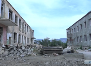 Ստեփանակերտում երկու դպրոց կդառնան բնակելի շենքեր