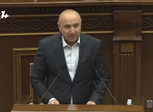 Правительство возрождает бывших олигархов и создает новых асфальтовых олигархов: Теванян