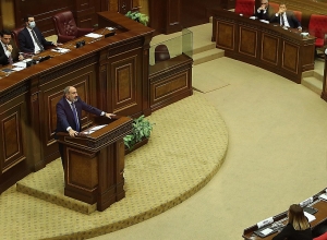 НС приняло программу правительства