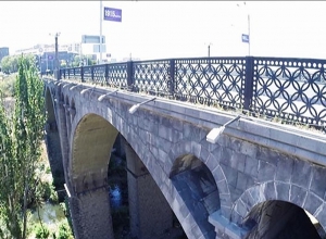 Հաղթանակի կամրջի մայթերը և երթևեկելի առաջին գոտիները ամիսներ փակ են լինելու