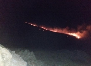 Կութ գյուղի տարածքում 17 հրշեջ-փրկարար իրականացնում են հրդեհաշիջման աշխատանքներ