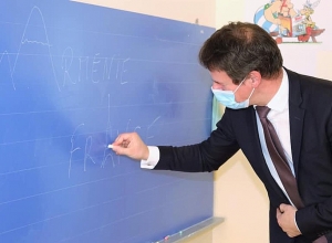 Լաքոթի վերջին ուղերձը որպես դեսպան