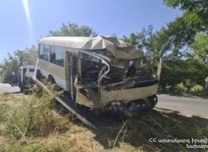 Գետազատ-Երևան երթուղին սպասարկող ավտոբուսի վթարից տուժածներից 5-ը վերակենդանացման բաժանմունքում են