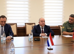 Аршак Карапетян принял посла Нидерландов