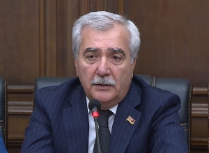 Ինչպիսի՞աղբյությերից է Ղազինյանն այդքան ունեցվածք կուտակել․ Քոչարյաը՝ Մինասյանին