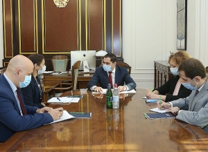 ՀՀ փոխվարչապետ Սուրեն Պապիկյանն ընդունել է ՎԶԵԲ տարածաշրջանային տնօրեն Կատարինա Բյորլին Հանսենին