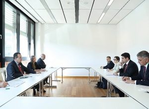 Ալեն Սիմոնյանը Վիեննայում հանդիպել է  Սերբիայի ԱԺ նախագահ Իվիցա Դաչիչի հետ