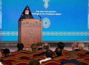 Մայր Աթոռում մեկնարկեց «Միջազգային կրոնական ազատություն և խաղաղություն» խորագրով համաժողովը