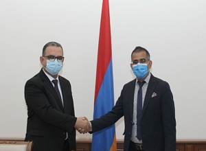 Ֆինանսների նախարարը Հնդկաստանի դեսպանի հետ քննարկել է բիզնես ներդրումների հարցը