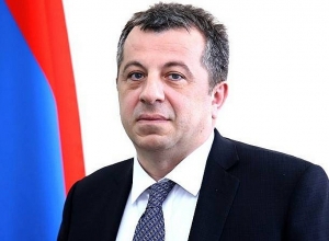 Президент назначил посла в Катаре