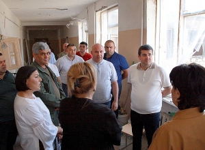 Հարությունյանը դժգոհ է  պատերազմի հետևանքով վնասված Ստեփանակերտի համար 10 դպրոցի վերականգնման աշխատանքներից