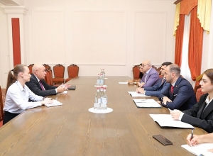 Միխայիլ Շվիդկոն Հակոբ Արշակյանի հետ հանդիպմանը նշել է, որ իրենք հետեւում են տարածաշրջանում տեղի ունեցող գործընթացներին