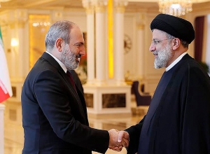 Никол Пашинян встретился с президентом Ирана