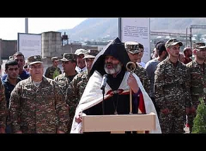 О ложных ценностях «Жизнь продолжается» и «мир»